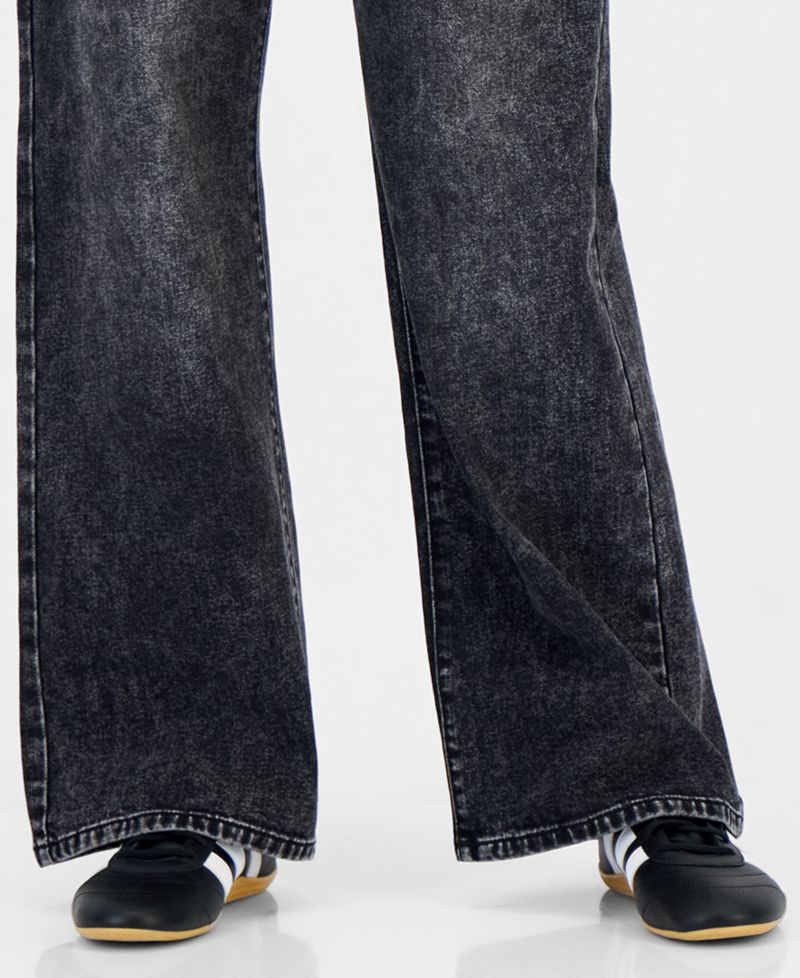 Juniors' Wide-Leg Leopard Star Patch Jeans