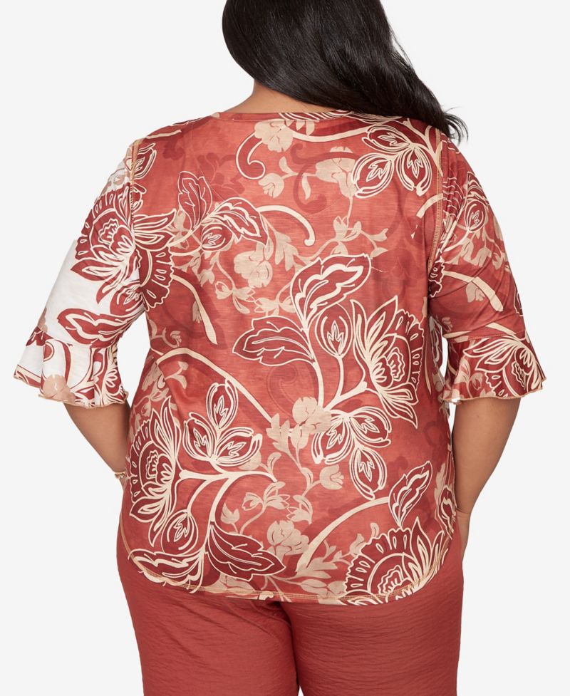 Plus Size Spice Market Spliced Colors Scroll Print Top