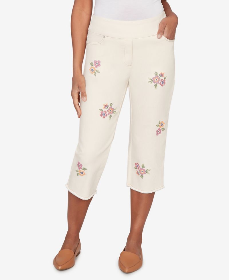 Petite Beachcomber Floral Cross Stitch Super Stretch Denim Capri