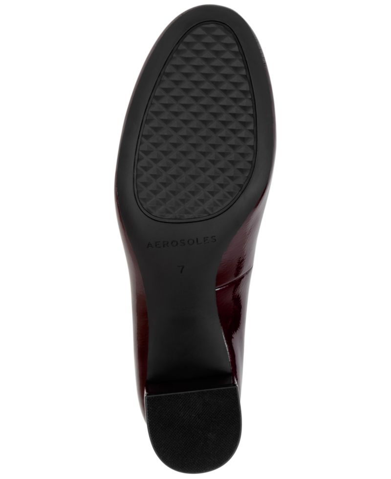 Women's Ebel Round Toe Dress Pumps