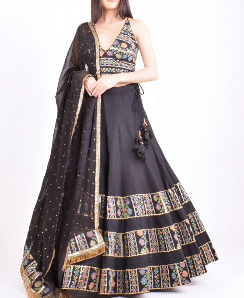 Women's Zoya Sequins Embroidered Chaniya Choli Set