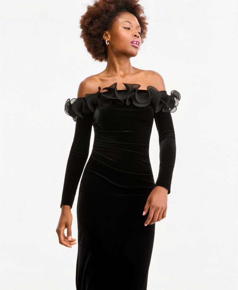 Women's Off-the-Shoulder Velvet Ruffled Gown