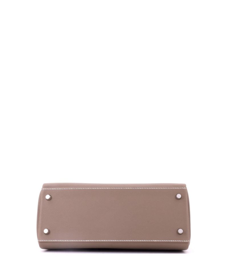 Kelly 28 Handbag Grey Evercolor with Palladium Hardware