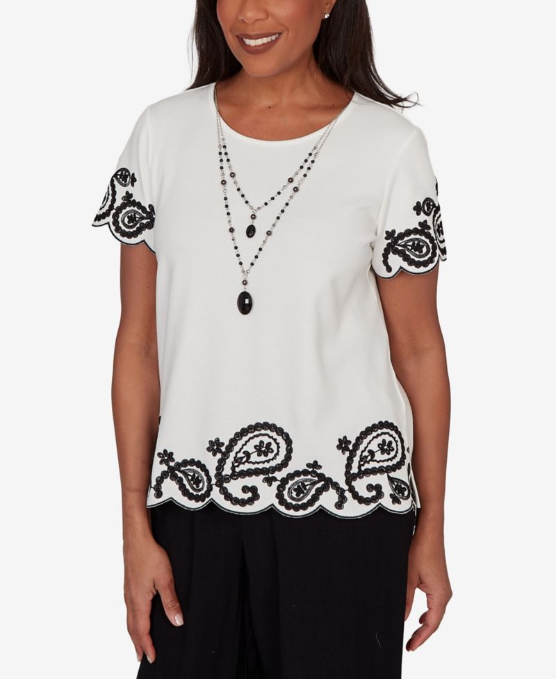 Women's Crowd Pleaser Paisley Border T-Shirt with Necklace