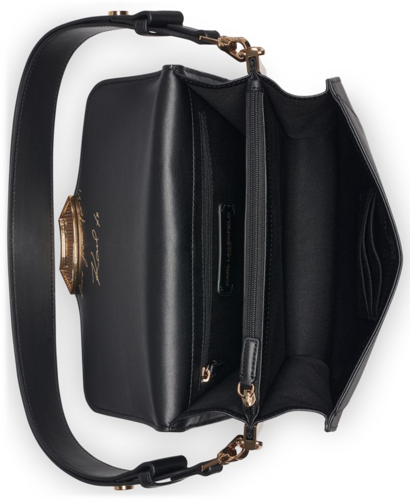 Madelyn Shoulder