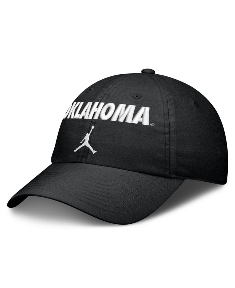 Men's and Women's Black Oklahoma Sooners 2026 On-Field Gameday Club Adjustable Hat