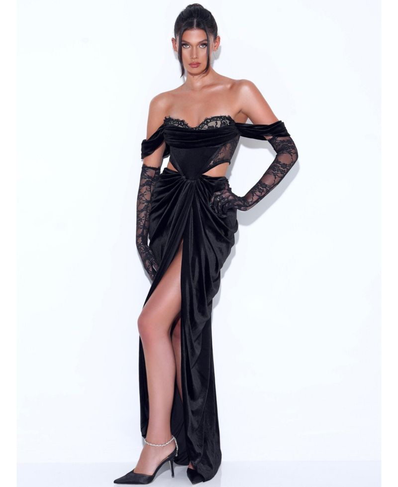 Women's Quintessa Black Lace Velvet Corset Off Shoulder Gown