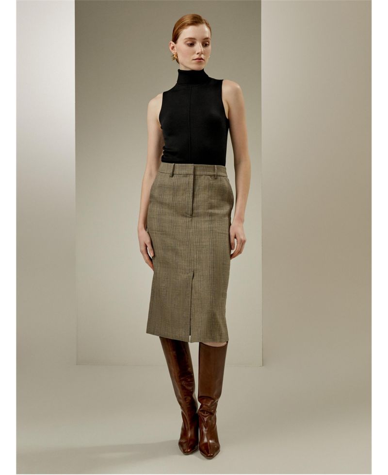 Women's Silk Knitted Turtleneck Sleeveless Top