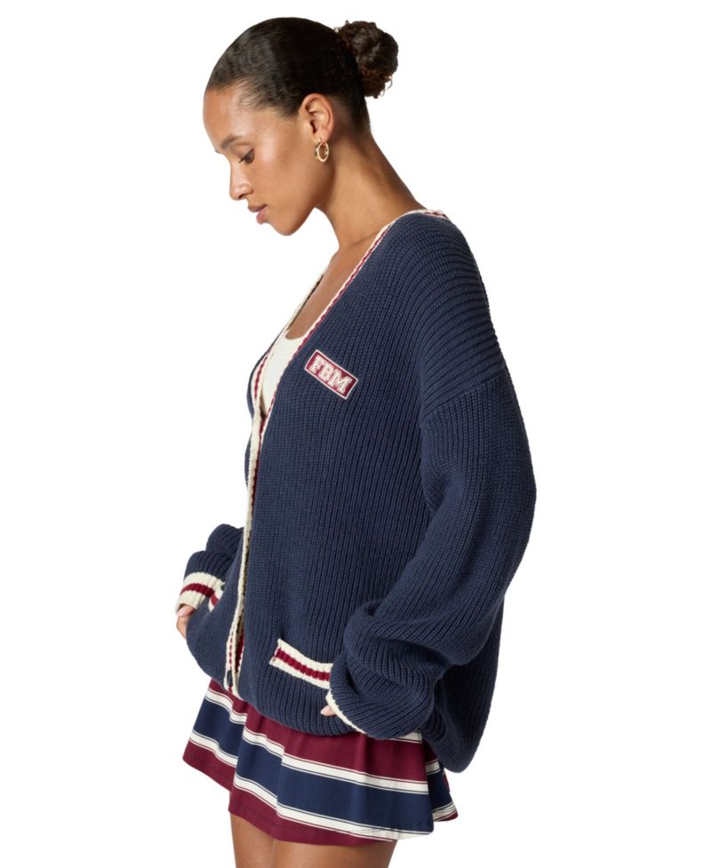Junior's V-Neck Cardigan
