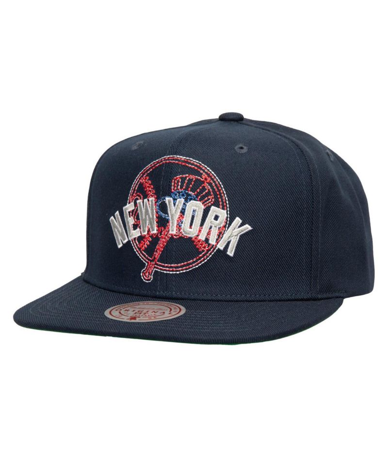 Men's Navy New York Yankees Double Up Snapback Hat