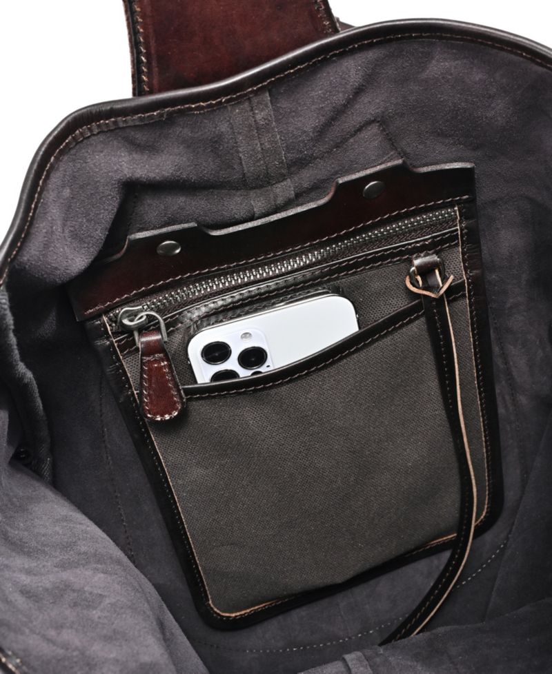 Daisy Medium Leather Sling Bag
