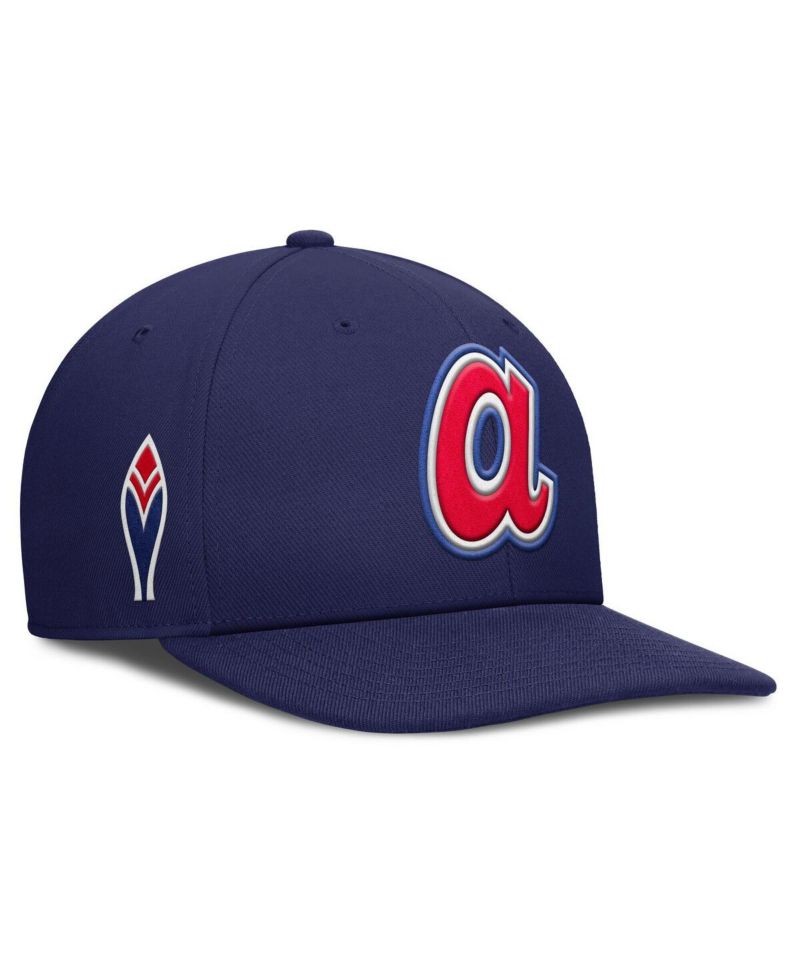 Men's Navy Atlanta Braves Pro Performance Snapback Hat