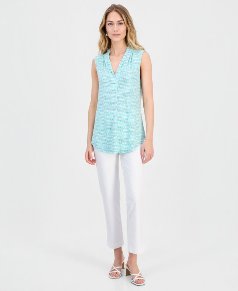 Women's Printed Sleeveless V-Neck Knit Top