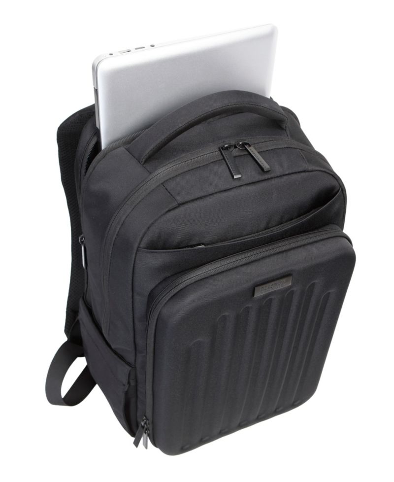 Venturer 18" Backpack