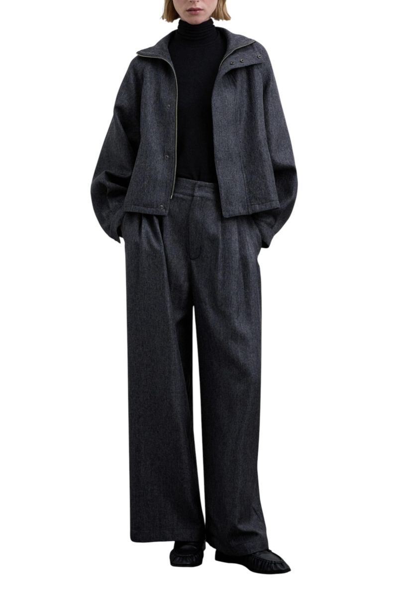 Women's Herringbone Pleated Trousers