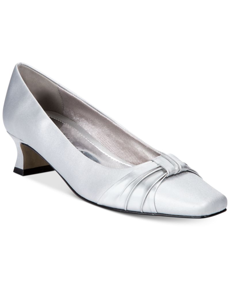 Waive Pumps