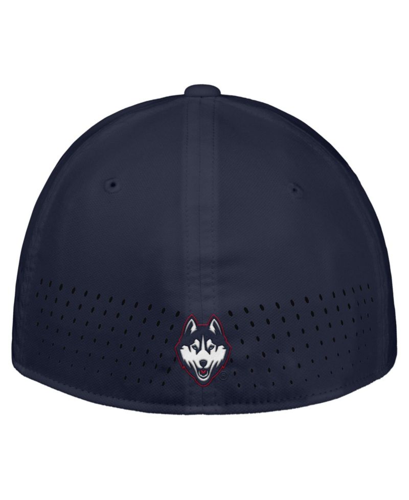 Men's Navy UConn Huskies 2026 On-Field AeroBill SwooshFlex Dri-FIT Hat