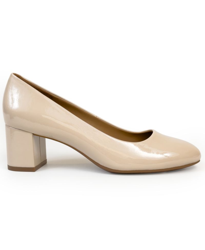 Women's Ebel Round Toe Dress Pumps
