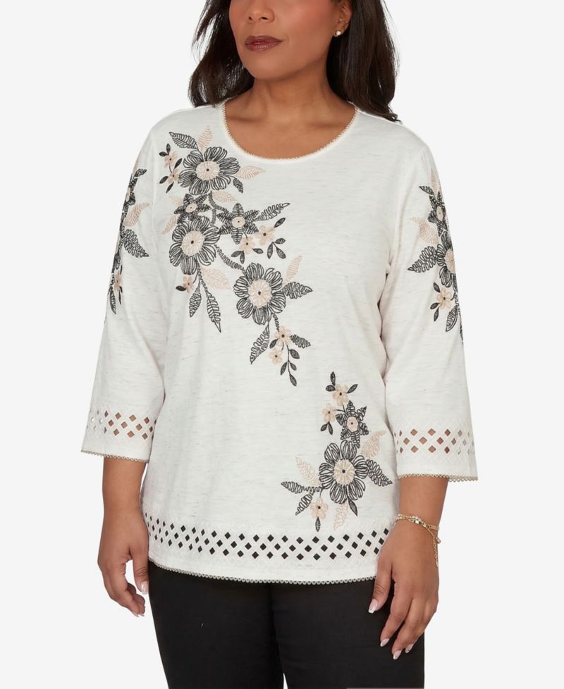 Petite Detail Driven Floral Embroidered Textured Crewneck Top