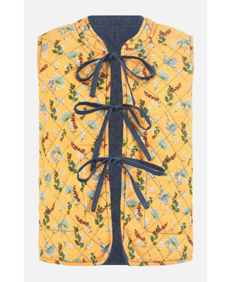 Women's Reversible Quilted Tie-Front Waistcoat