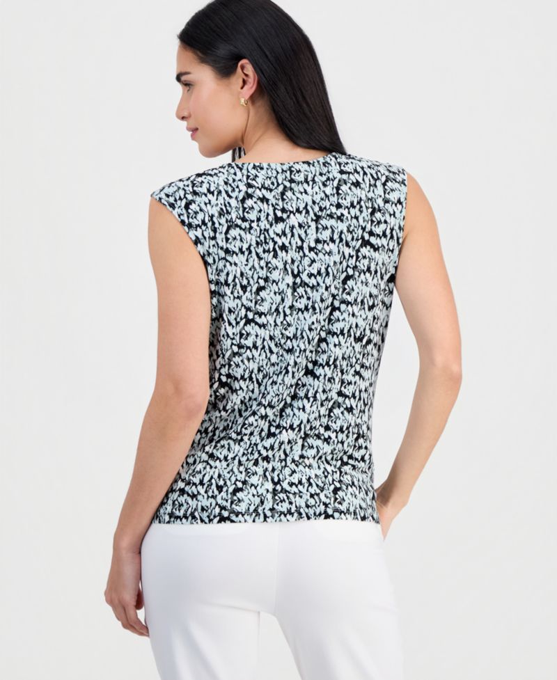 Petite Printed Keyhole Sleeveless Top