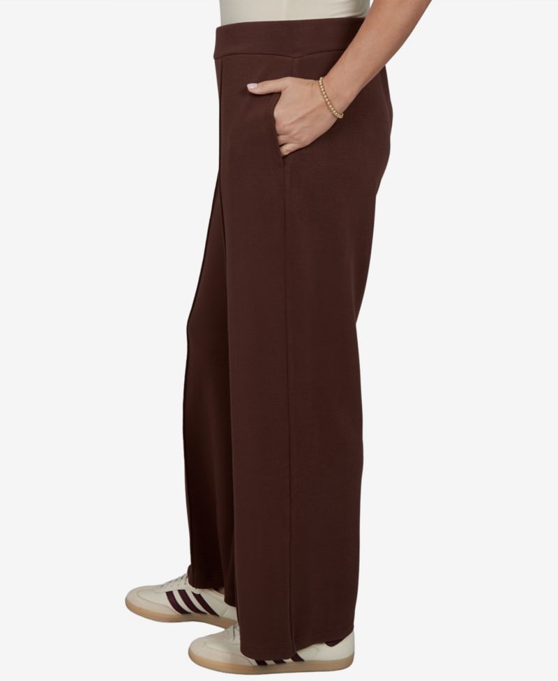Plus Size Sleek Seam Knit Pull-On Pant