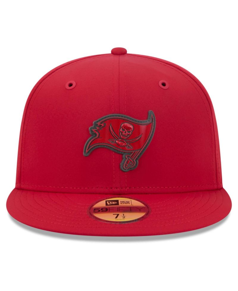 Men's Red Tampa Bay Buccaneers 2026 Sideline 59FIFTY Fitted Hat