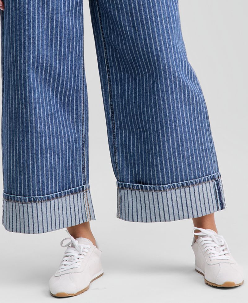 Women's Cuffed Wide-Leg Jeans