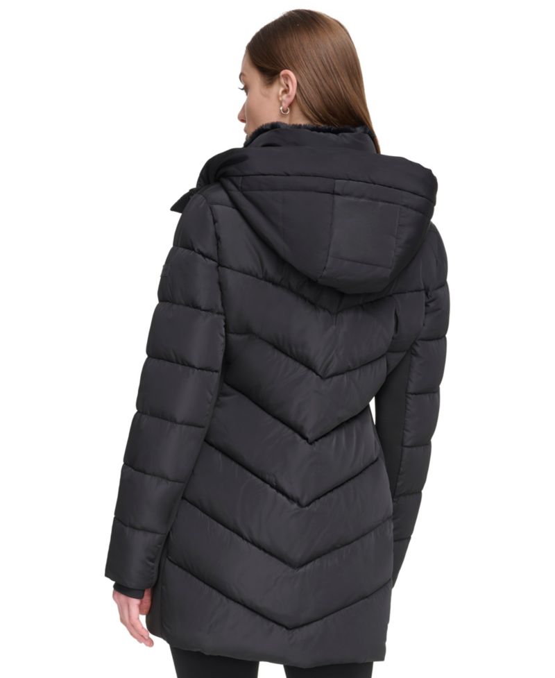 Women's Hooded Puffer Coat