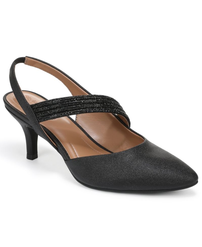 Women's Gisellee Slingback Closed Toe Pumps