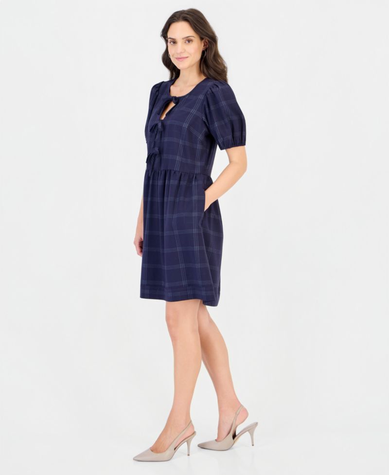 Petite Candlelight Peach Crewneck Short-Sleeve Dress with Pockets
