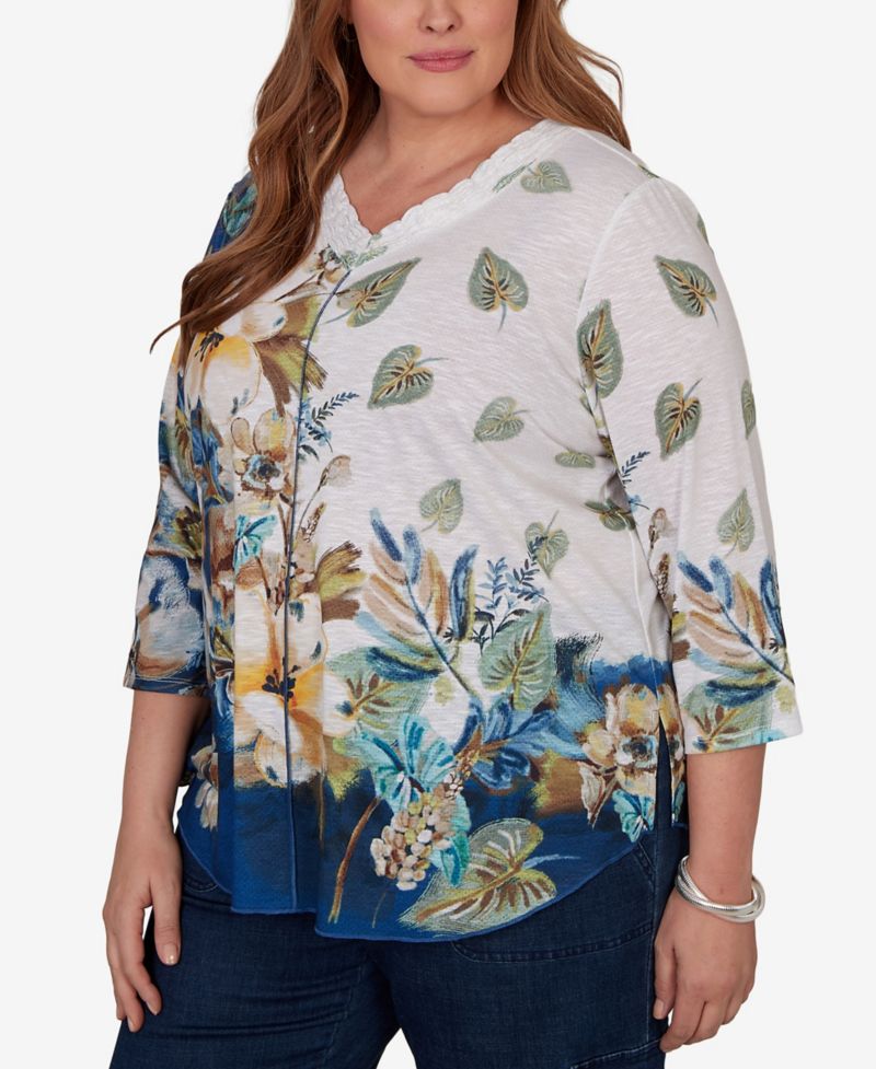 Plus Size Placed Texture Floral Knit Top