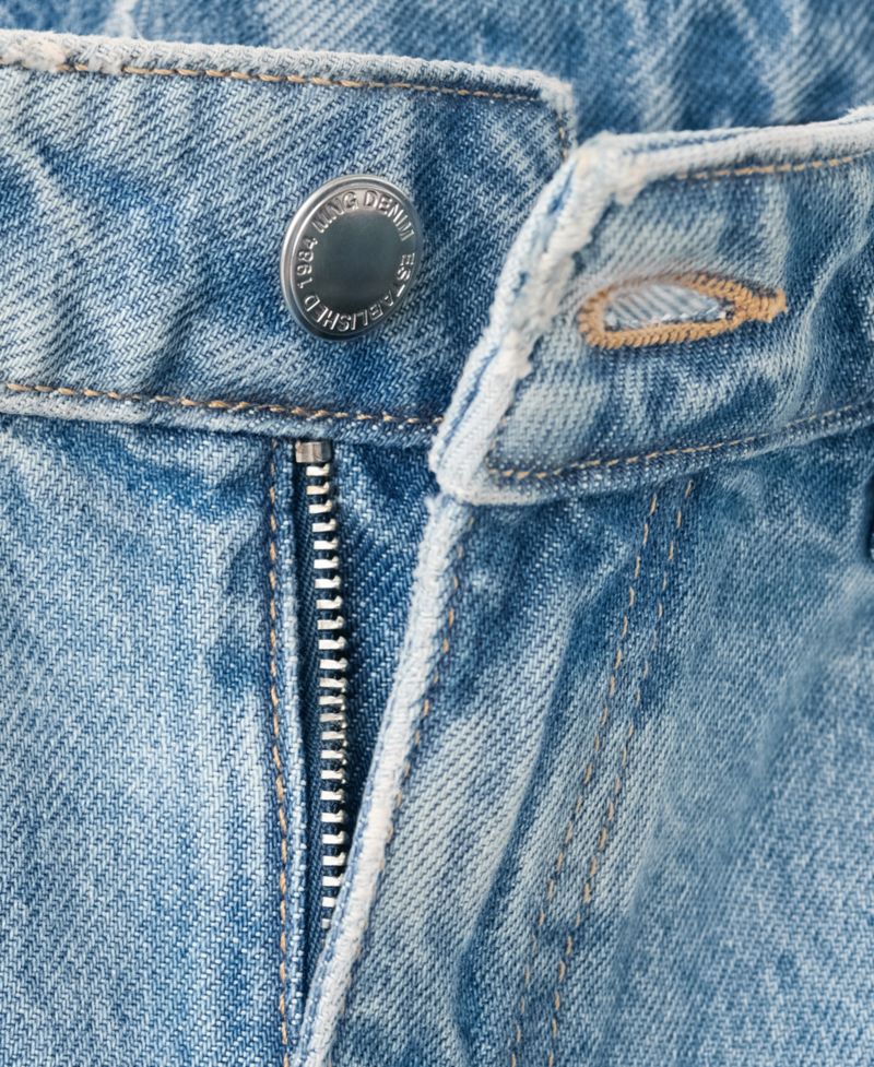Women's High-Waist Straight-Fit Denim Shorts