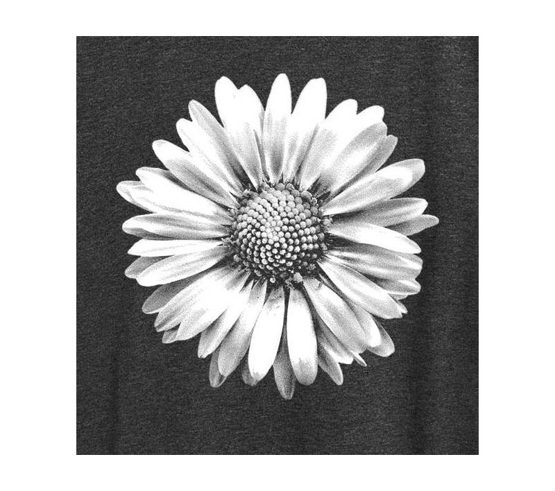 White Daisy Plus Size Graphic T-Shirt