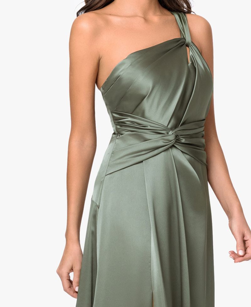 Women's Sleeveless One-Shoulder Gown