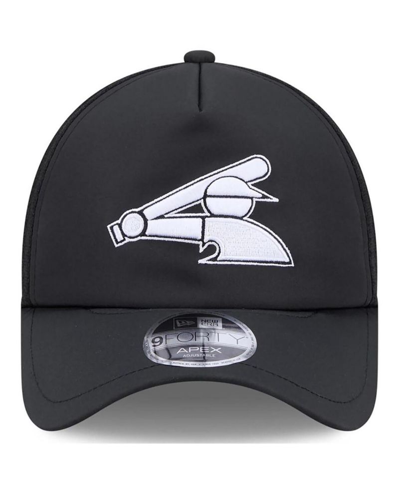Men's Black Chicago White Sox 2026 Batting Practice Alternate Apex 9FORTY Adjustable Hat