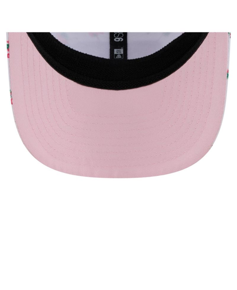 Men's White San Francisco 49ers Adventure Flamingo Pattern 9SEVENTY Stretch-Snap Hat