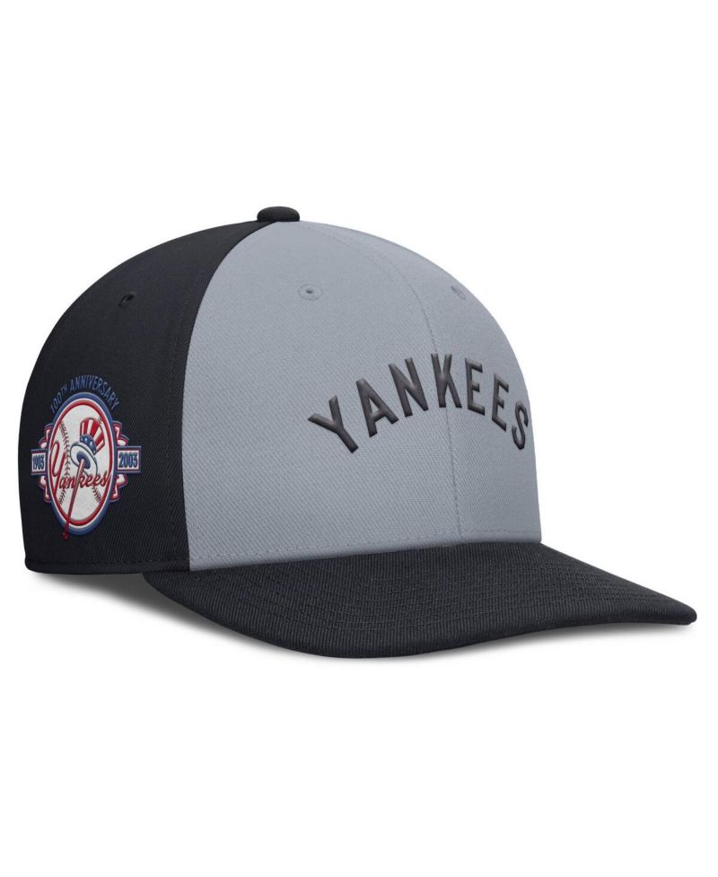 Men's Gray/Navy New York Yankees Pro Performance Snapback Hat
