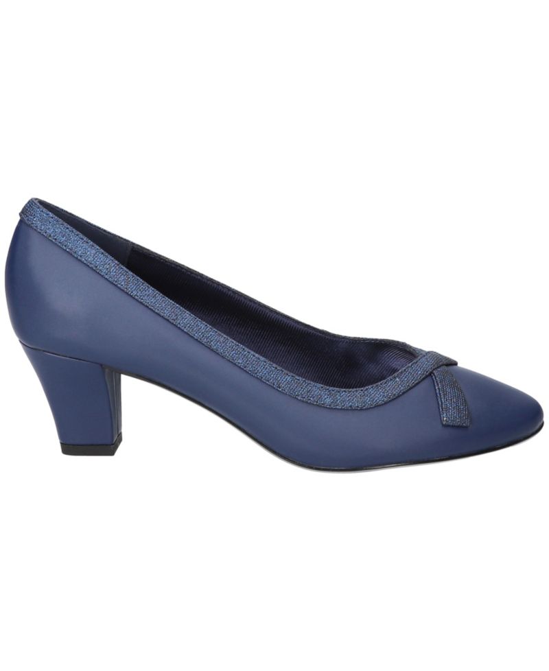 Women's Kata Pumps