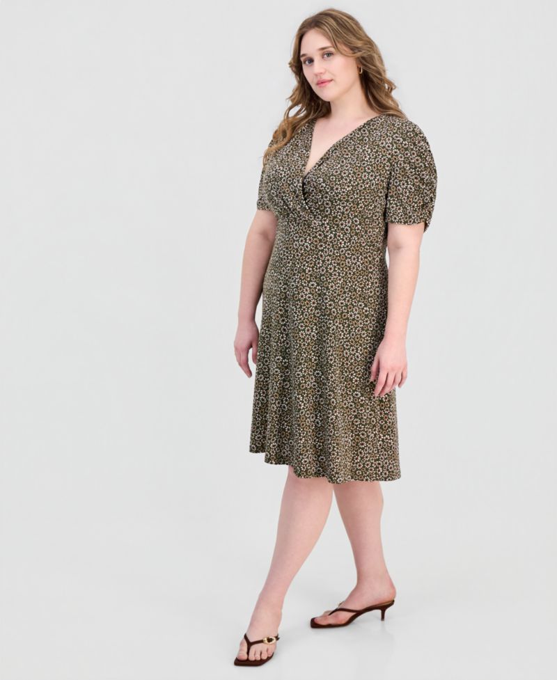 Plus Size Printed Ruched-Sleeve Sheath Dress