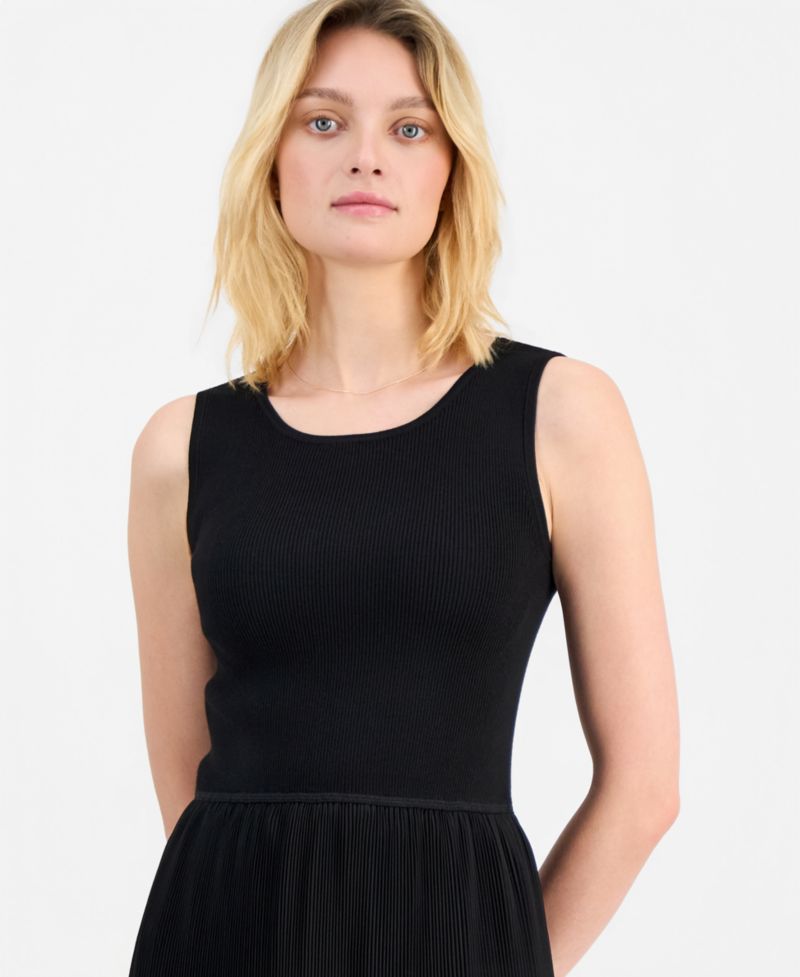 Women's Sleeveless Scoop-Neck Mixed Media Dress