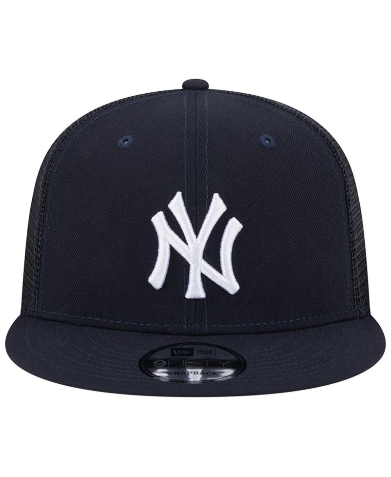 Men's Navy New York Yankees Team Color Trucker 9FIFTY Snapback Hat