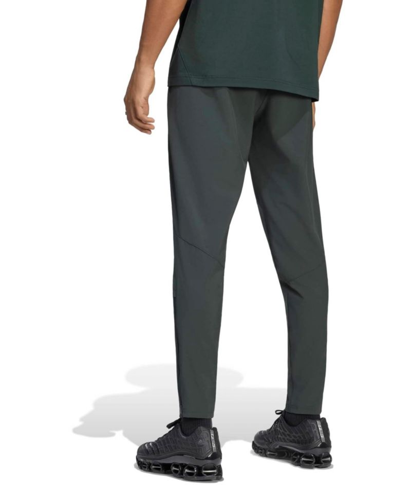 Men's Manchester United Tiro Tech Tapered Leg Pants