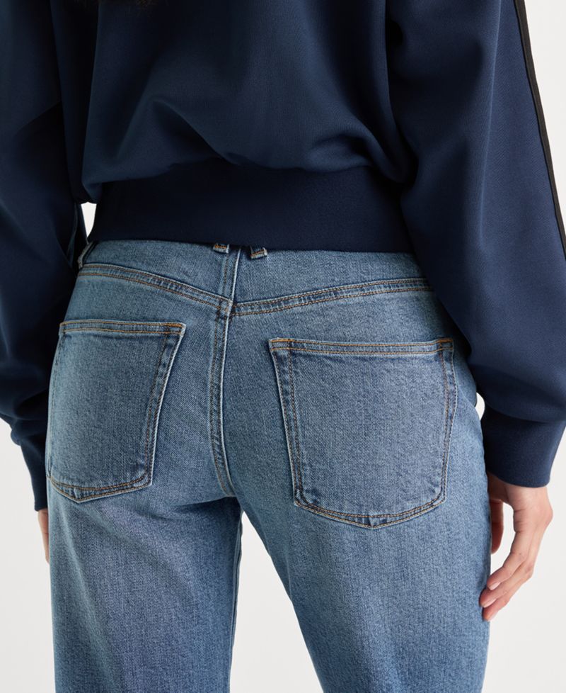 Women's Vintage Form-Hugging Straight Jeans