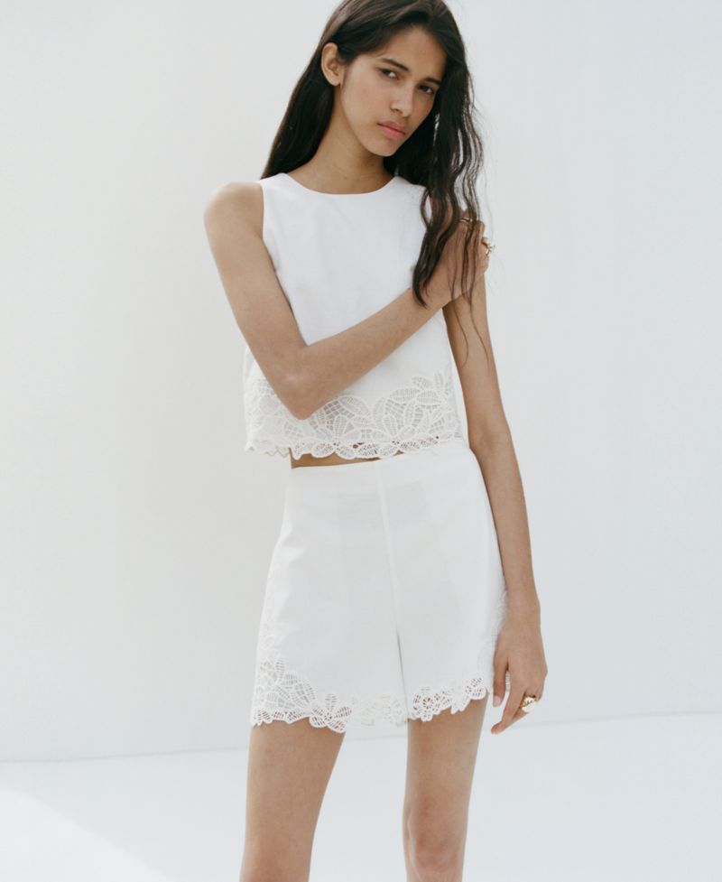 Women's Lace Accents Embroidered Shorts