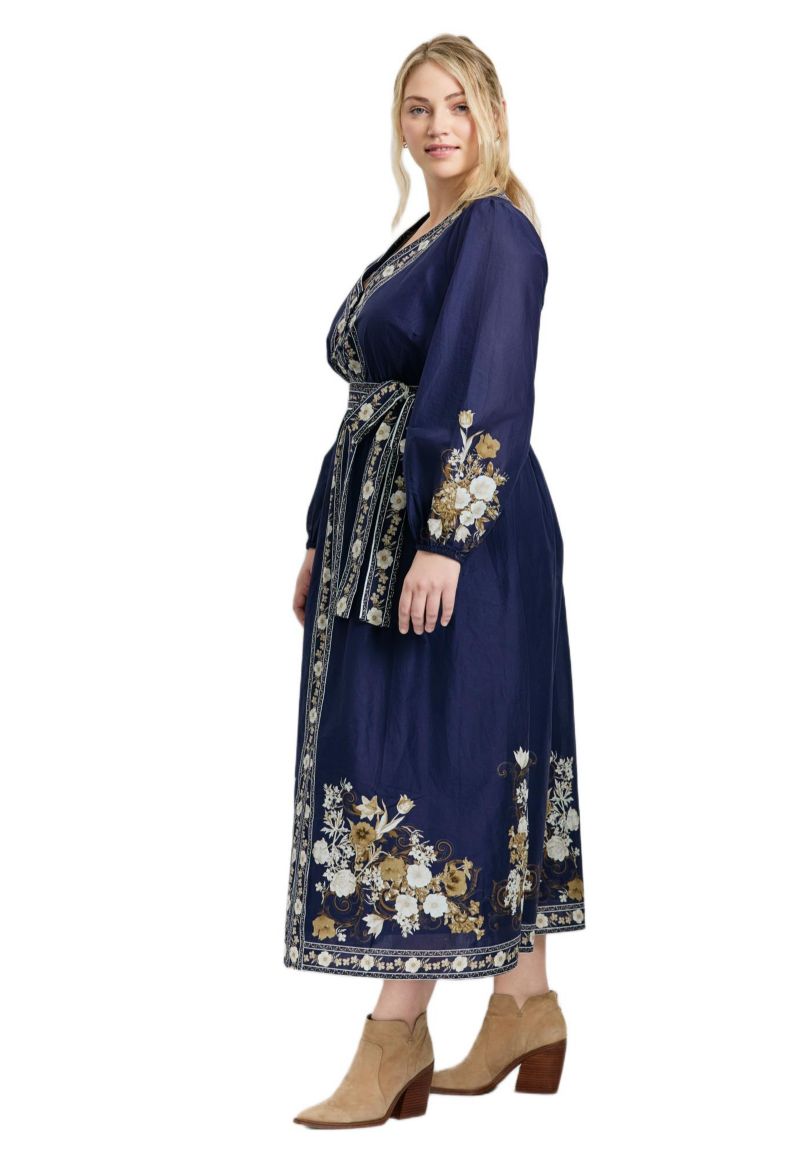 Women's Plus Size Ethereal Escape Maxi Dress
