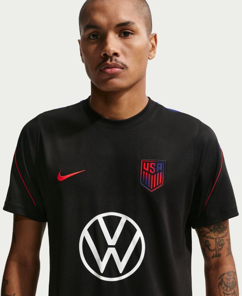 USMNT Strike Soccer T-Shirt