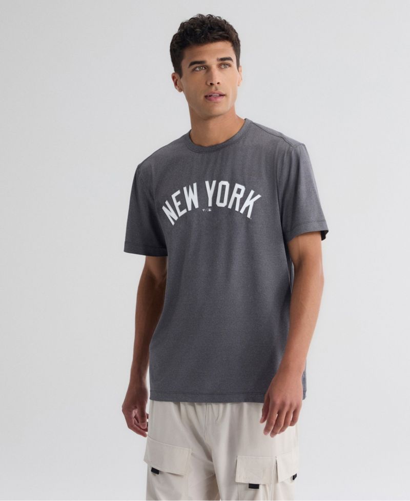 Men's Charcoal New York Yankees Clutch Winning Edge T-Shirt