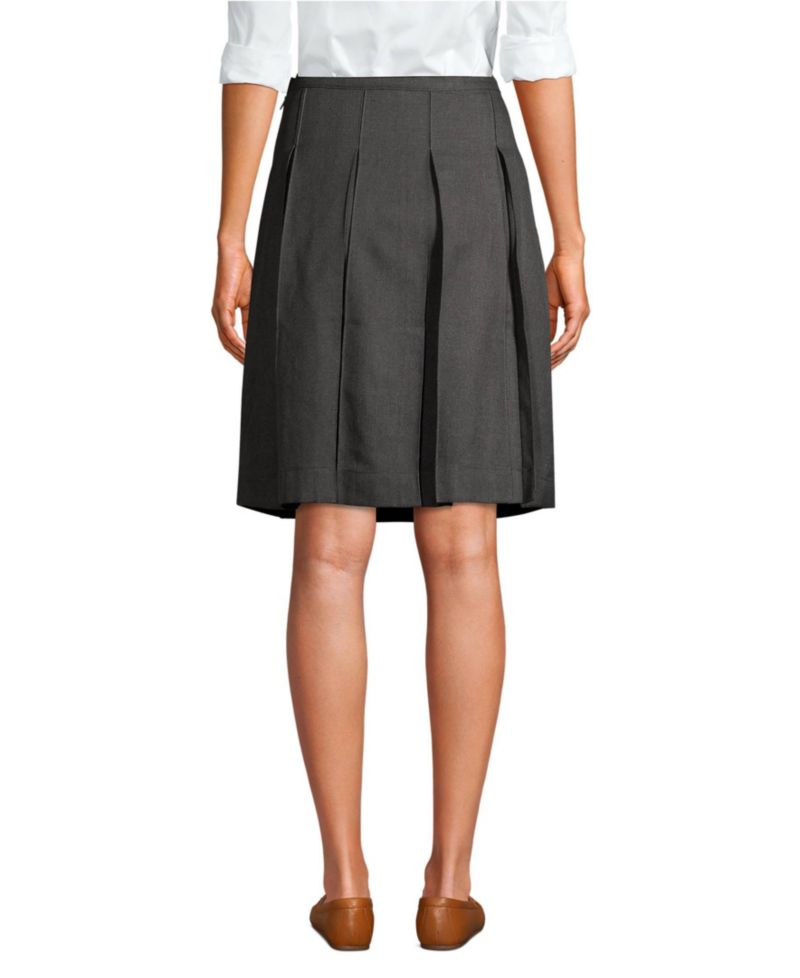 Women's Top of Knee Solid Box Pleat Skirt