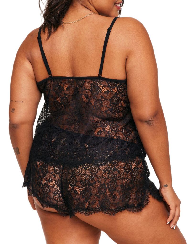 Plus Size Regin Cami and Shorts Set Lingerie